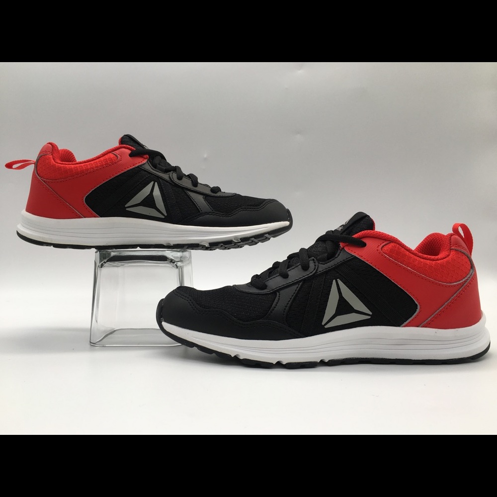 Reebok Almotio 4.0 Running Shoe Male Size 6